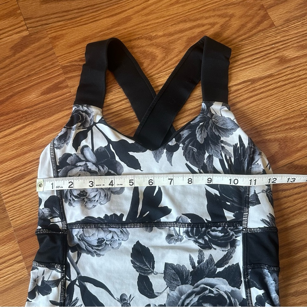 🌟Lululemon Push Ur Limits Tank🌟 - Picture 6 of 14